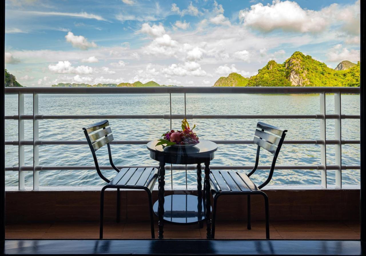 Готель Halong Dragon Bay Cruise Халонг Екстер'єр фото