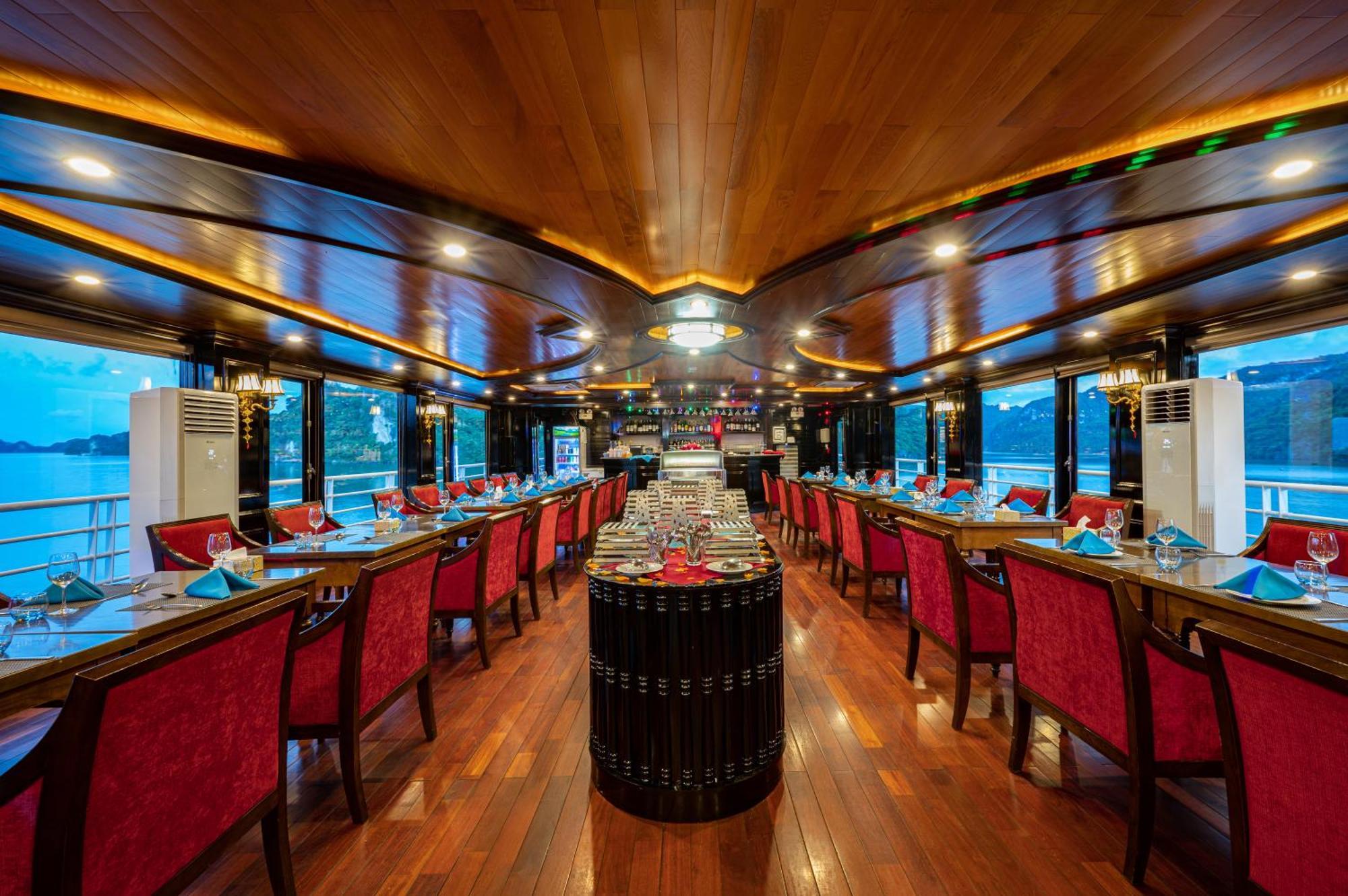 Готель Halong Dragon Bay Cruise Халонг Екстер'єр фото